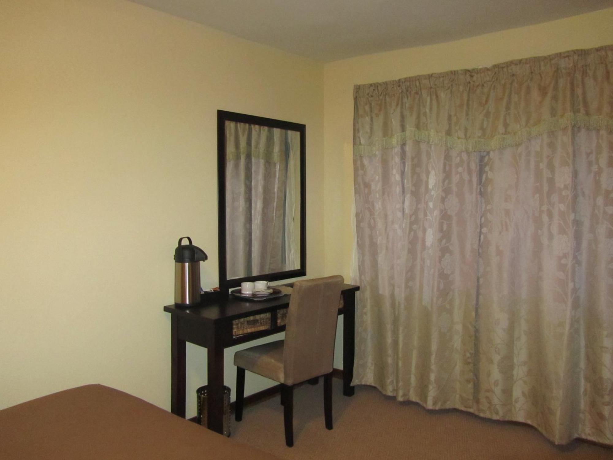 Maluti Stay Lodge Ramabanta Luaran gambar