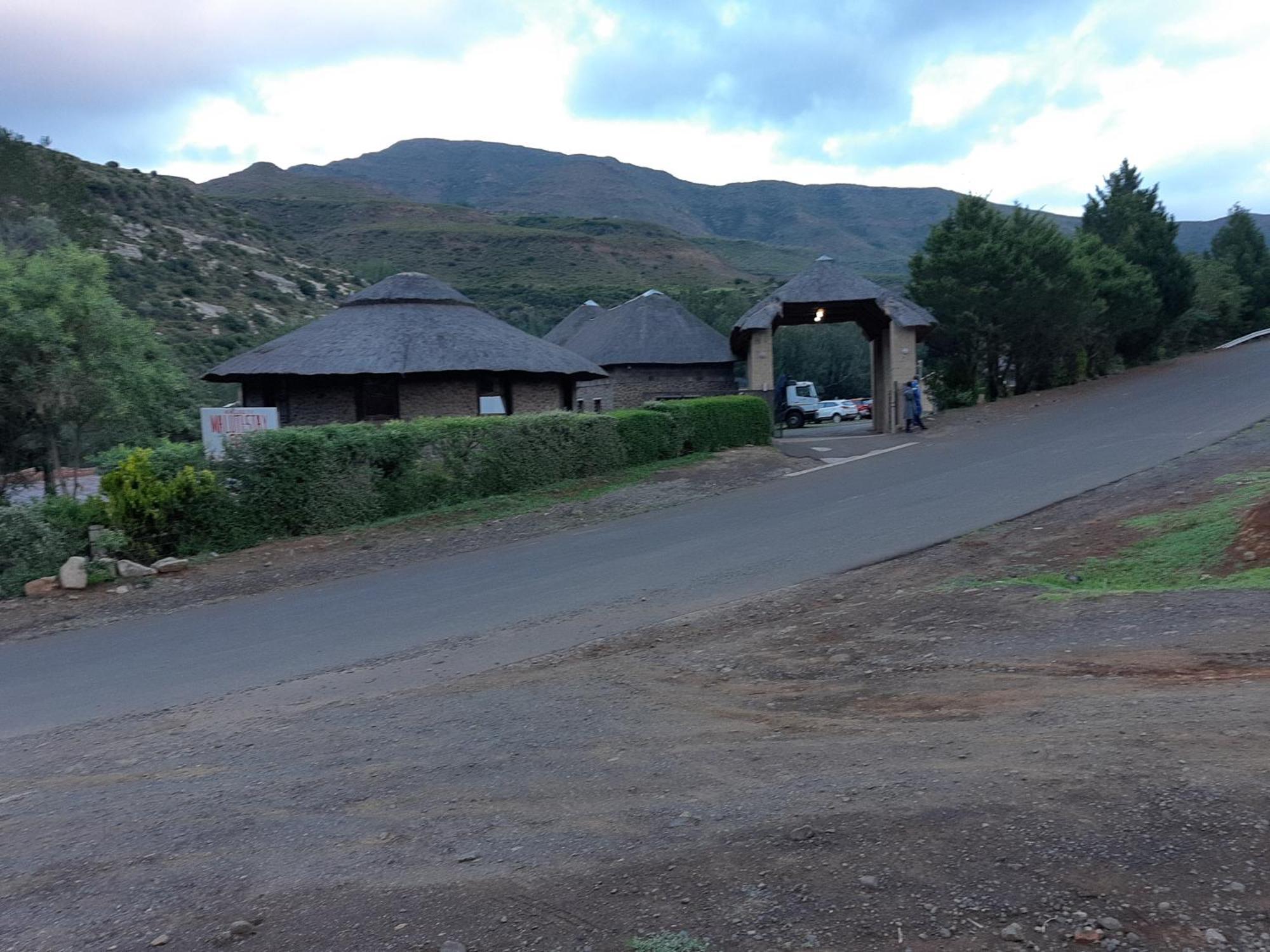 Maluti Stay Lodge Ramabanta Luaran gambar