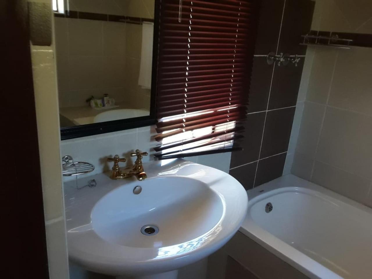 Maluti Stay Lodge Ramabanta Luaran gambar