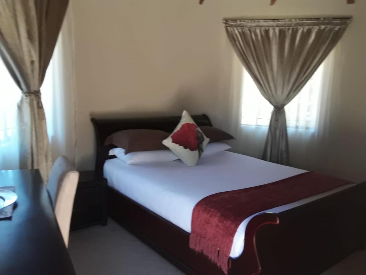 Maluti Stay Lodge Ramabanta Luaran gambar